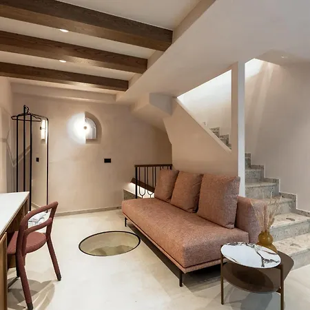 The48suites 3*