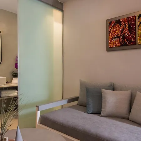 بيت ضيافة The48suites