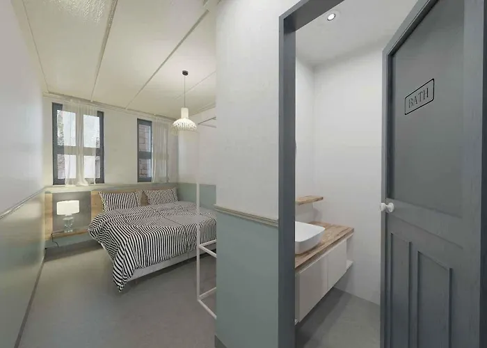 The48suites Guest house